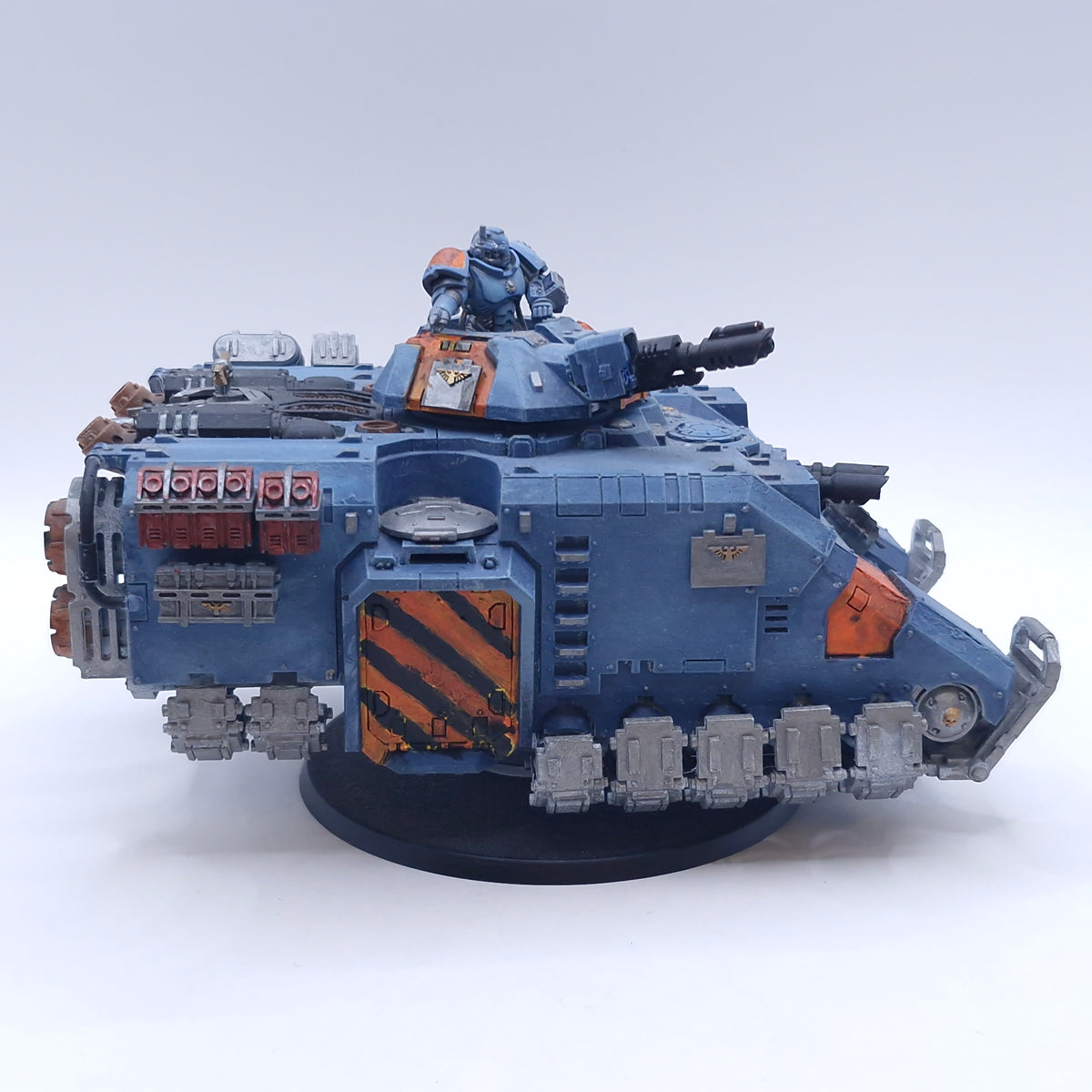 Warhammer 40k: Space Marines Repulsor Painted BQ024