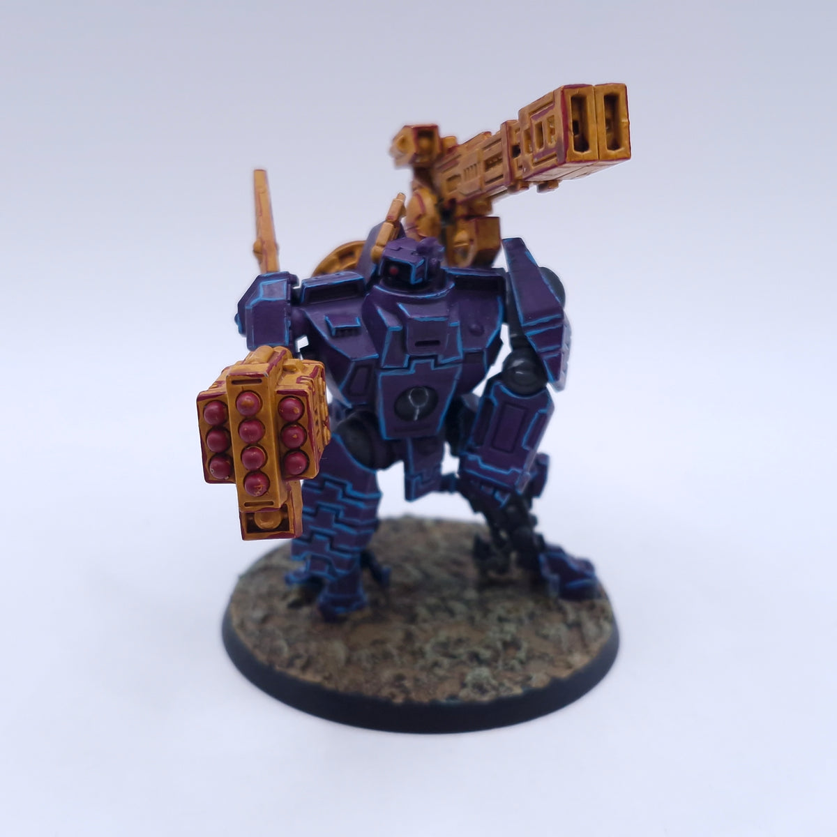 Warhammer 40k: T'au Broadside Battlesuit Painted BTB48