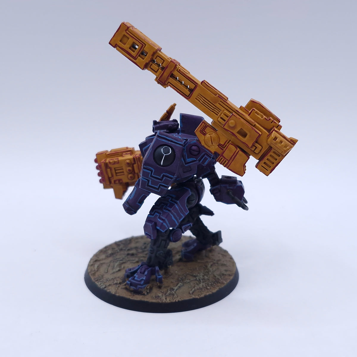 Warhammer 40k: T'au Broadside Battlesuit Painted BTB47