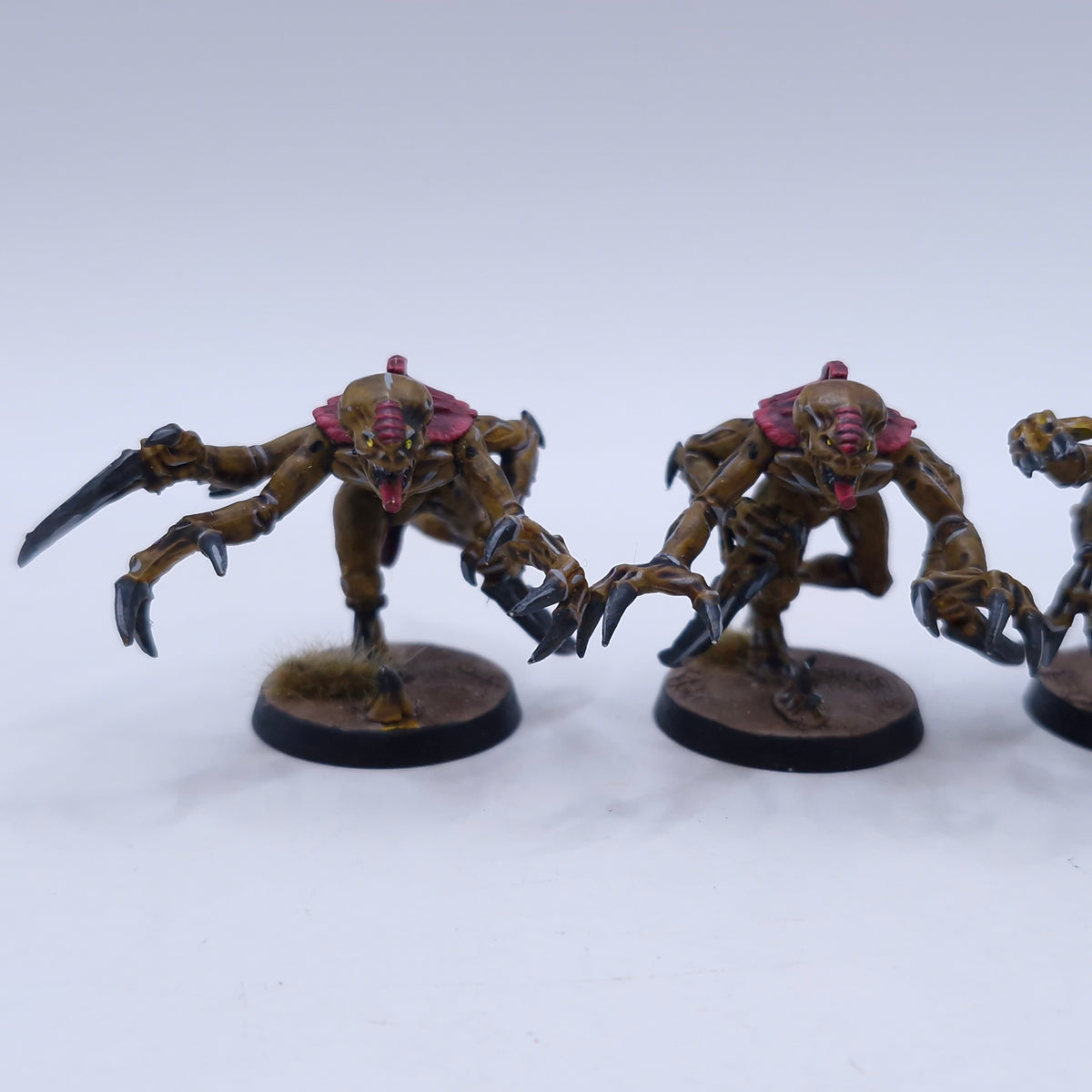 Warhammer 40k: Tyranids Genestealers Painted BSD20