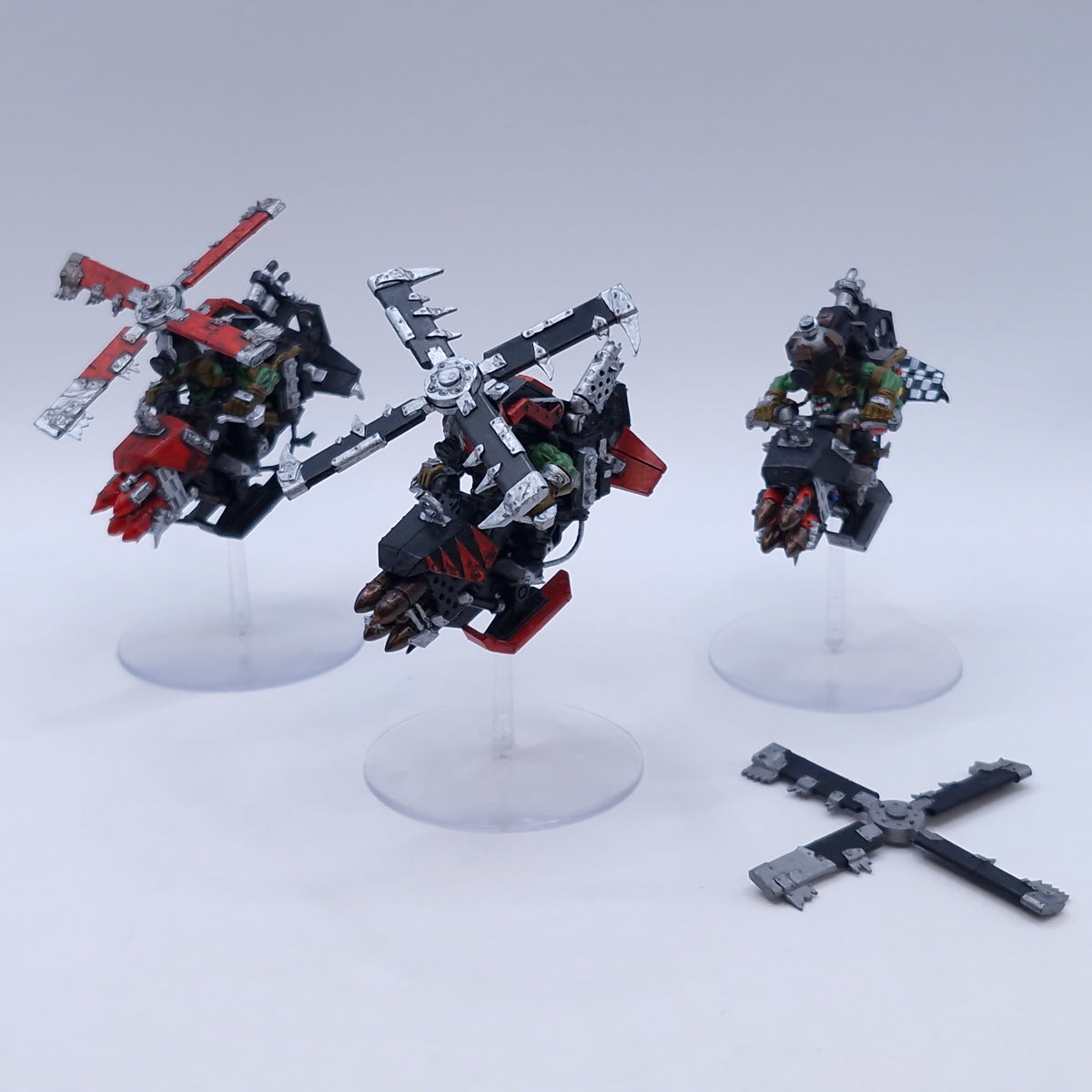 Warhammer 40k: Orks Deffkoptas Painted BTA22