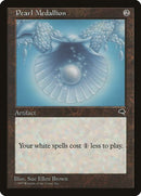 300-pearlmedallion