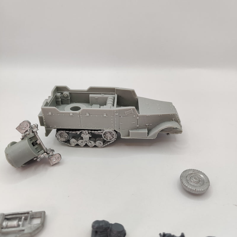 Warlord Games Bolt Action M5 Halftrak with Quad AA guns AH106