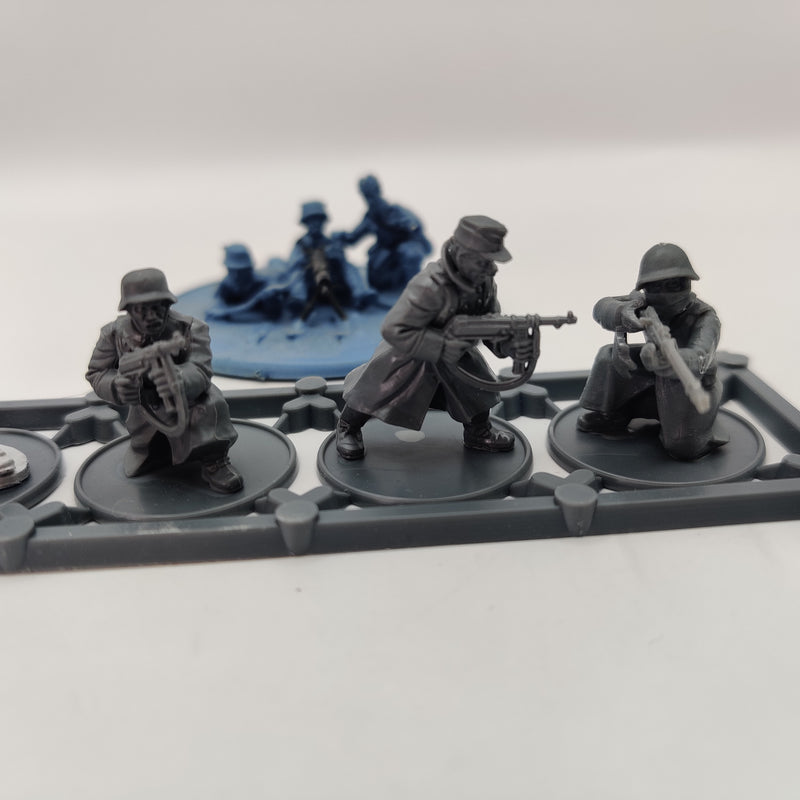 Warlord Games Bolt Action German Command Squad and Machine Gun Team BA094