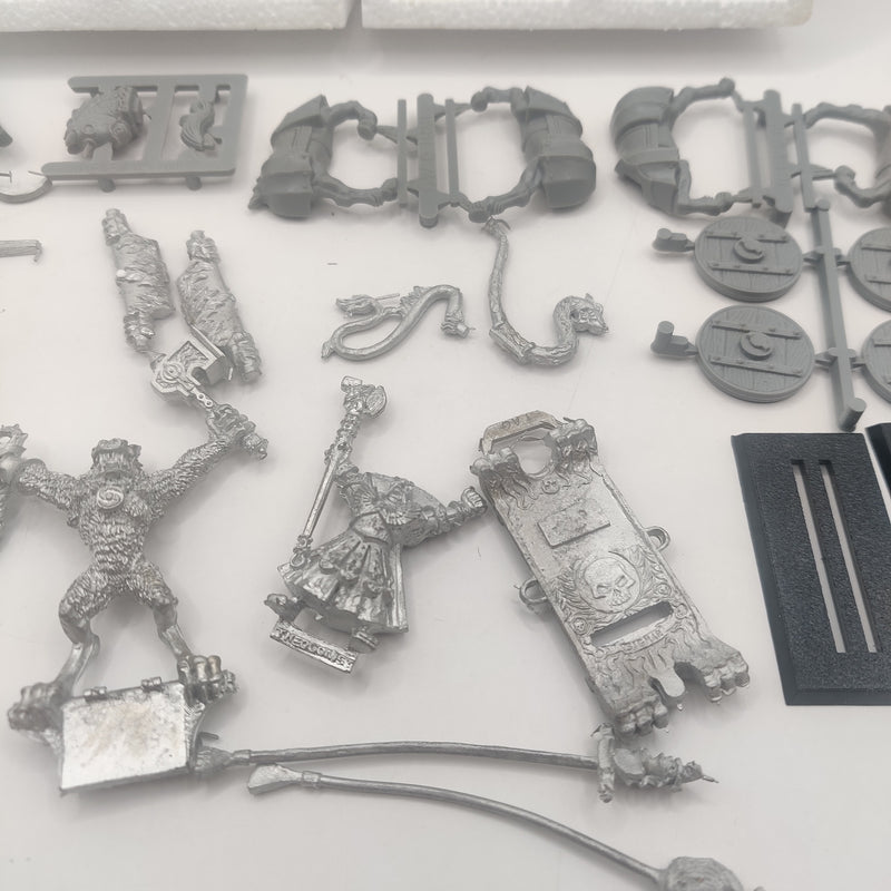 Warhammer Fantasy Empire Grand Theogonist on War Altar of Sigmar AB001