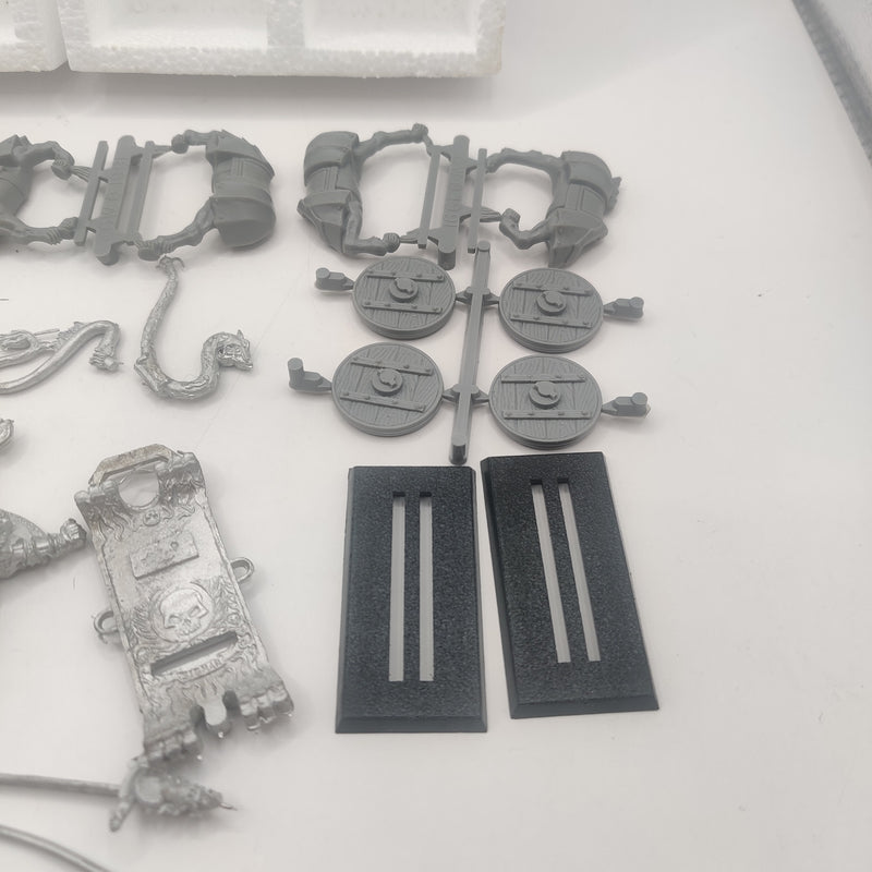 Warhammer Fantasy Empire Grand Theogonist on War Altar of Sigmar AB001