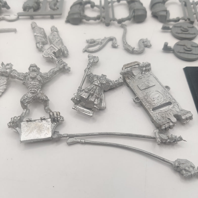 Warhammer Fantasy Empire Grand Theogonist on War Altar of Sigmar AB001