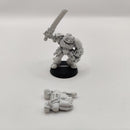 Warhammer 40k 2nd Edition Standard Bearer and Apothecary - Metal AH037