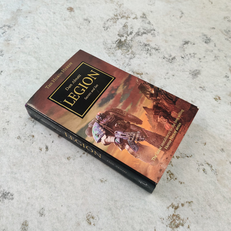 The Horus Heresy Book 7: Legion BG001