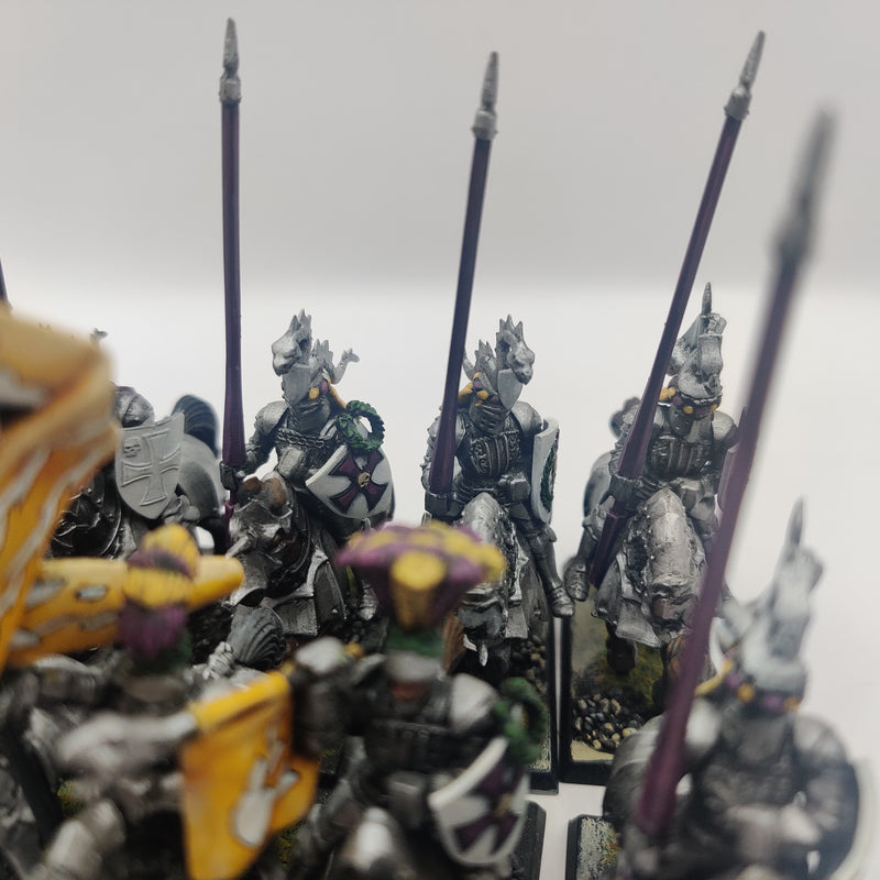 Warhammer The Old World Empire Knights - Part Painted AX090