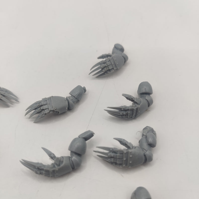Warhammer The Horus Heresy Raven Guard Lightning Claws x7 Pairs - Forge World Bits AT071