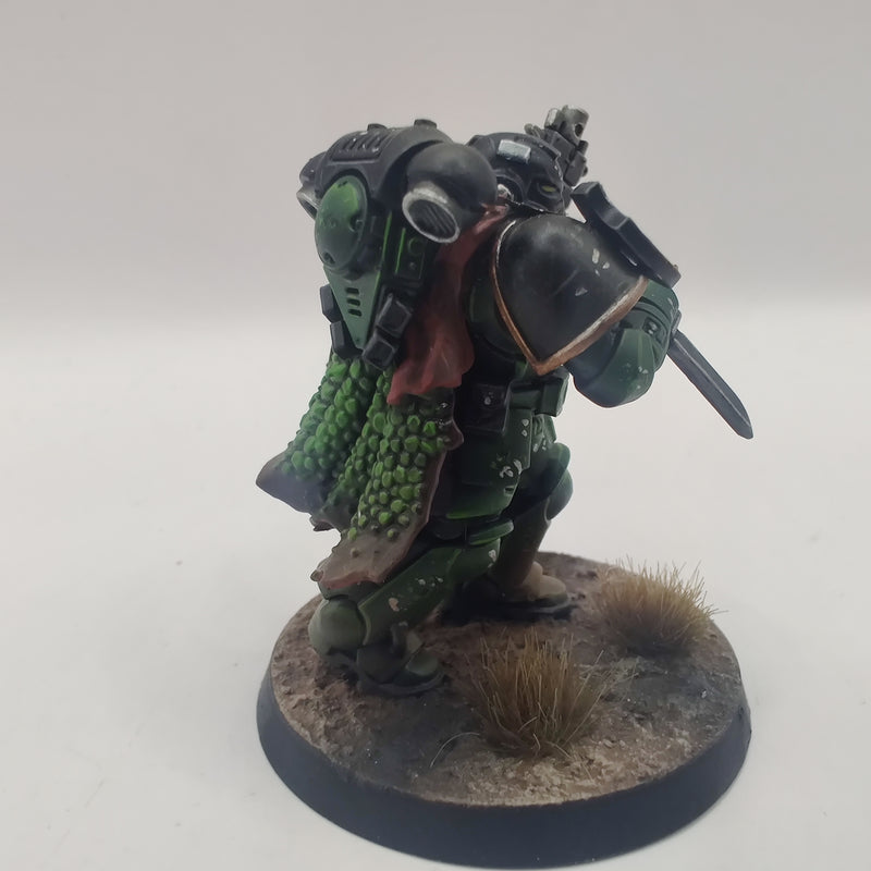 Warhammer 40k Salamanders Primaris Lieutenant - Well Painted AE029