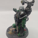 Warhammer 40k Salamanders Primaris Apothecary - Well Painted AT053