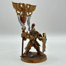 Warhammer 40k: Adeptus Custodes Vexilus Praetors - Well Painted (AT205)