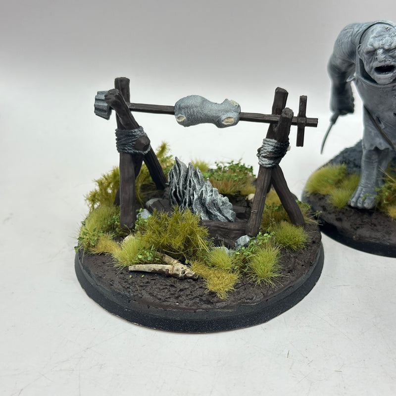 Warhammer Lord of the Rings: The Three Trolls - Painted (AX052)