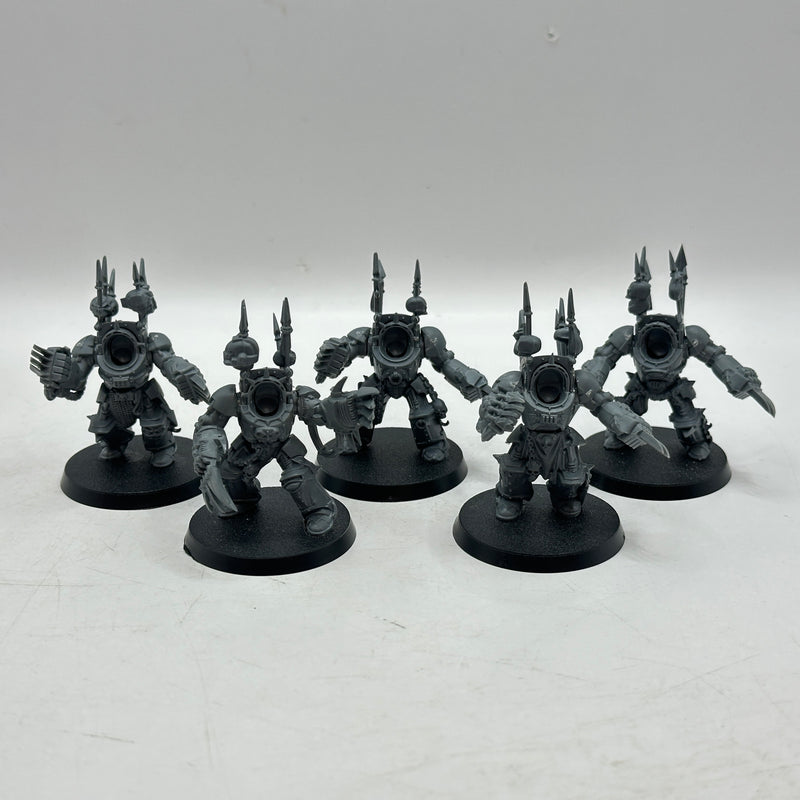 Warhammer 40k: Chaos Space Marines Old Terminators - Missing Heads (AT193)