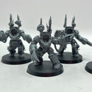 Warhammer 40k: Chaos Space Marines Old Terminators - Missing Heads (AT193)