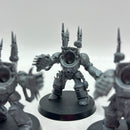 Warhammer 40k: Chaos Space Marines Old Terminators - Missing Heads (AT193)