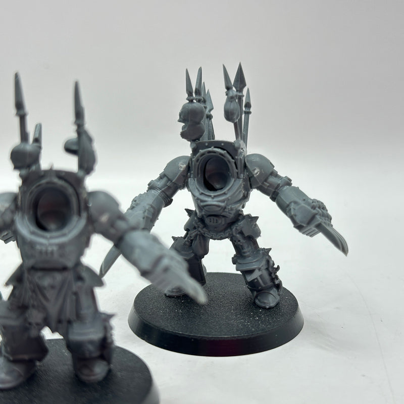 Warhammer 40k: Chaos Space Marines Old Terminators - Missing Heads (AT193)