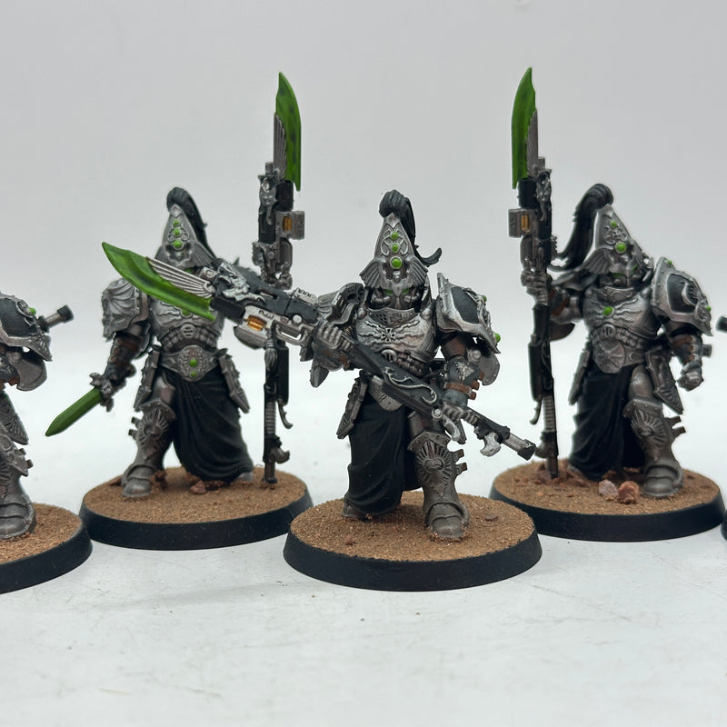 Warhammer 40k: Adeptus Custodes Custodian Guard (AZ081)