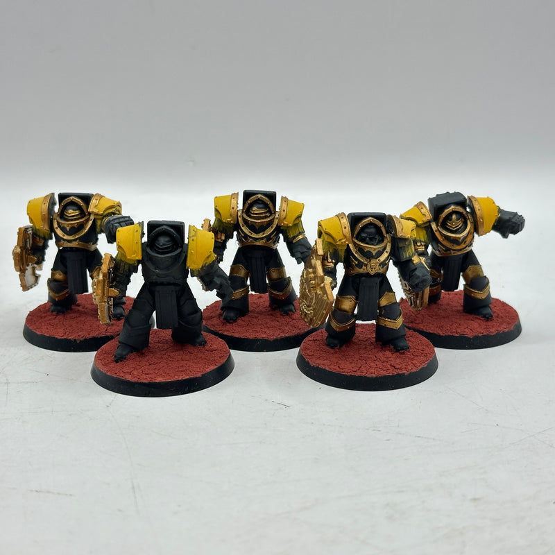 Warhammer Horus Heresy: Space Marines Imperial Fists Cataphractii with Shields (BJ050)