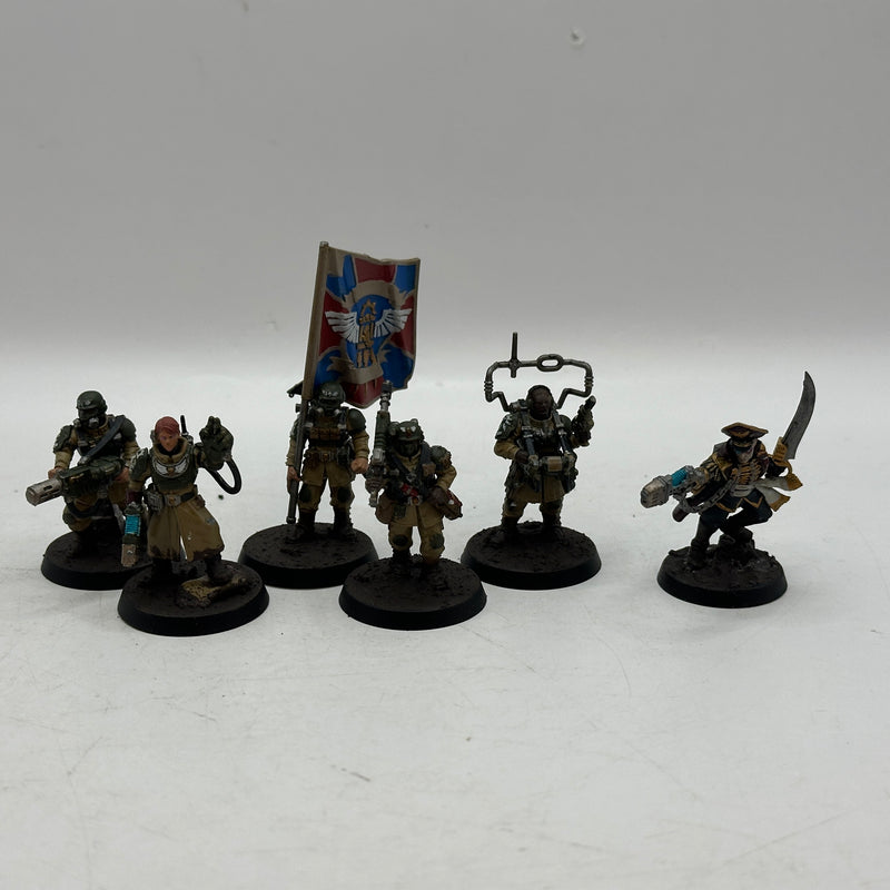 Warhammer 40k: Astra Militarum Cadian Command Squad and Commissar (BI061)