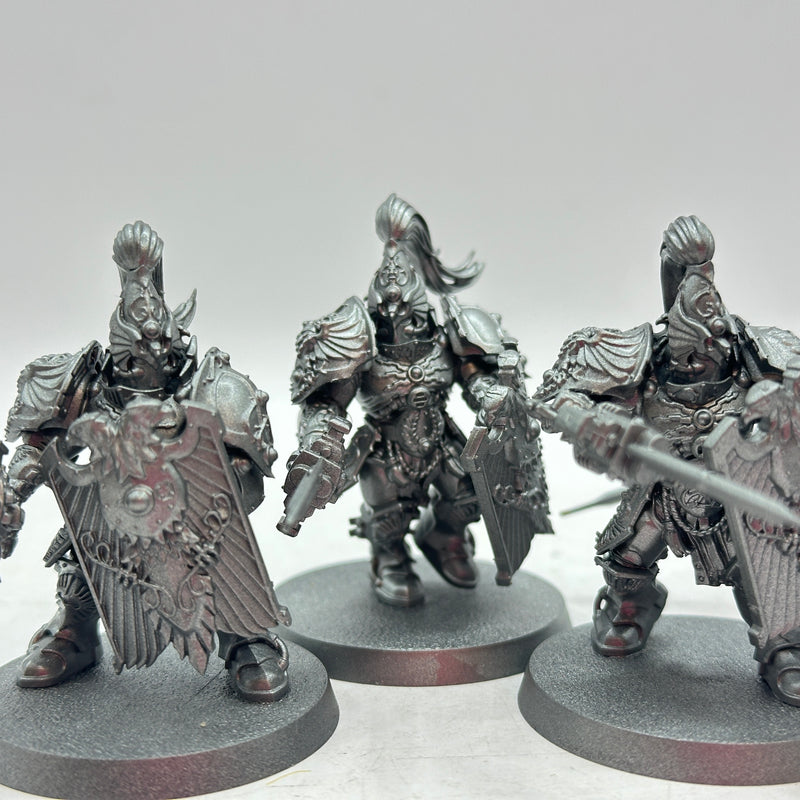 Warhammer 40k: Adeptus Custodes Custodian Guard (AC170)