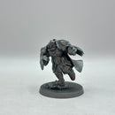 Warhammer 40k: Adeptus Custodes Blade Champion with Lightning Claws (BI050)