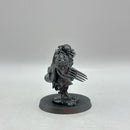 Warhammer 40k: Adeptus Custodes Blade Champion with Lightning Claws (BI050)