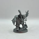 Warhammer 40k: Adeptus Custodes Shield Captain (AW004)