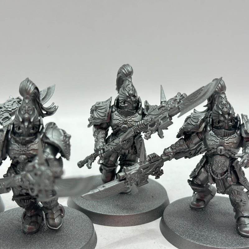 Warhammer 40k: Adeptus Custodes Custodian Guard (BH131)