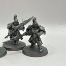 Warhammer 40k: Adeptus Custodes Custodian Guard (BH131)
