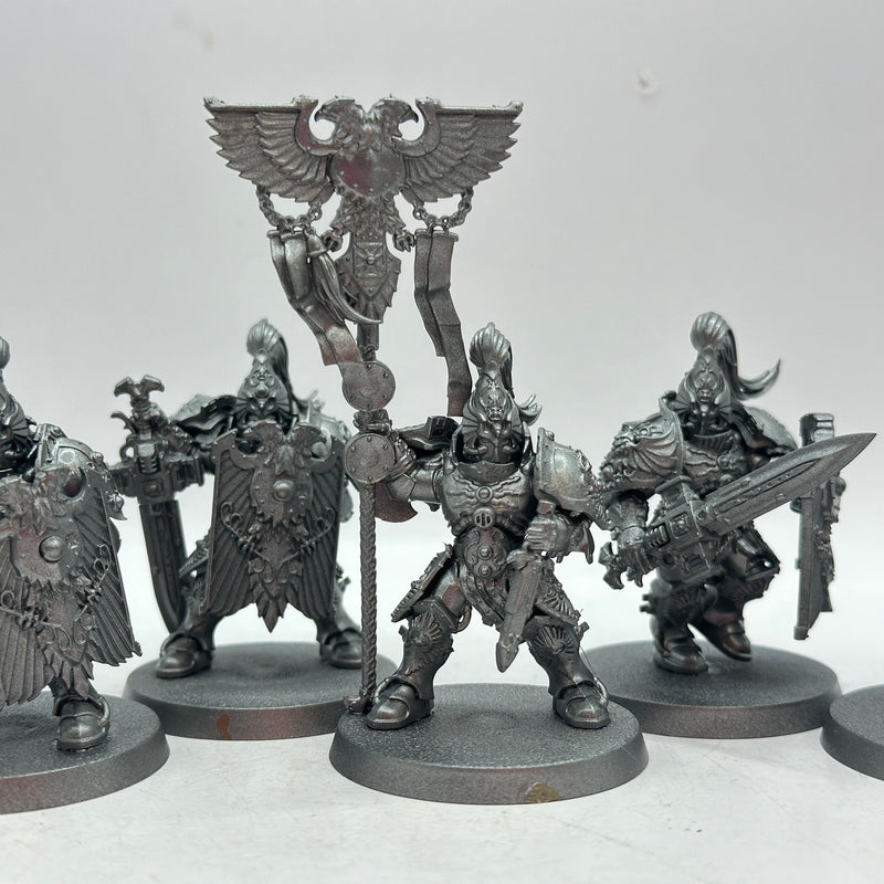 Warhammer 40k: Adeptus Custodes Custodian Guard (BC119)