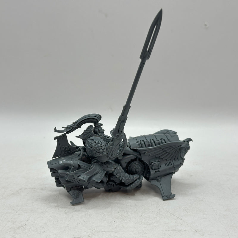 Warhammer 40k: Adeptus Custodes Vertus Praetors (AU063)