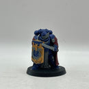 Warhammer 40k: Space Marine Ultramarines Marneus Calgar (BC059)