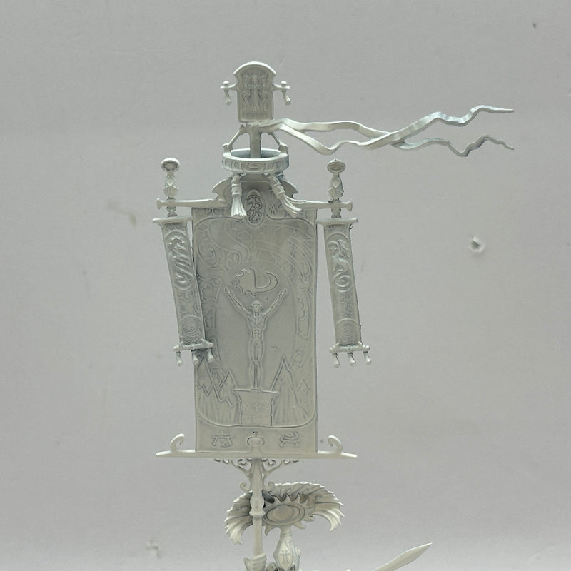 Warhammer Age of Sigmar: Lumineth Realm-Lords Vanari Bannerblade (BJ045)