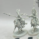 Warhammer Age of Sigmar: Lumineth Realm-Lords Vanari Dawnriders (AH026)