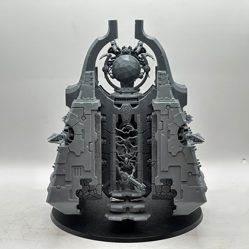 Warhammer 40k: Necrons Monolith (AR017)
