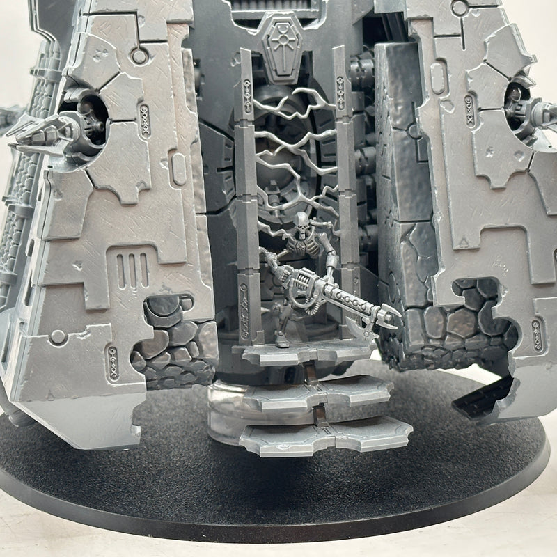 Warhammer 40k: Necrons Monolith (AR017)
