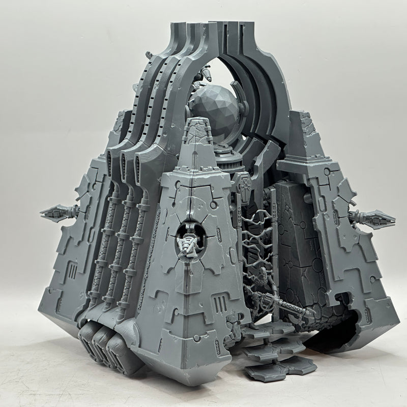 Warhammer 40k: Necrons Monolith (AR017)