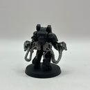 Warhammer 40k: Space Marines Iron Hands Aggressors (AT075)