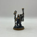 Warhammer 40k: Space Marines Space Wolves Battle Leader and Iron Priest (AJ098)