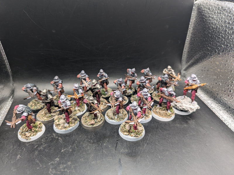 Middle-Earth SBG Isengard Uruk-Hai Crossbowmen x21  (AZ238)