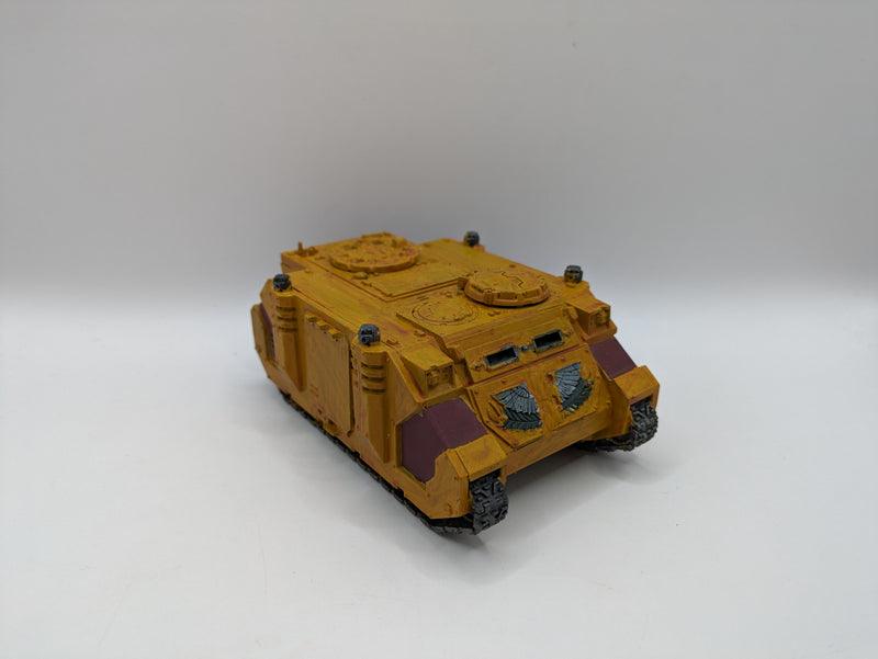 Warhammer 40k: Space Marine Imperial Fists Rhino (BC116)