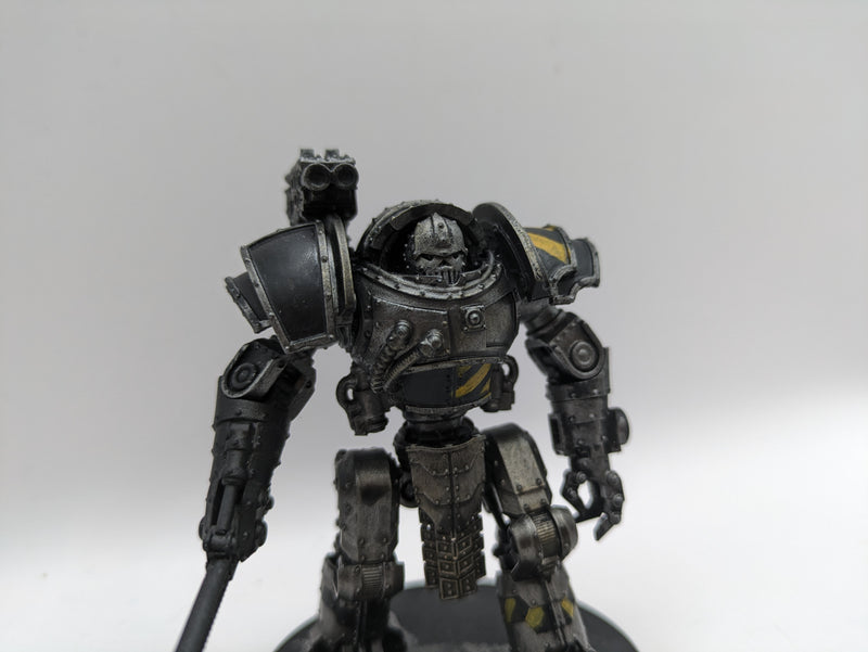 Warhammer 30k: Space Marine Iron Warriors Iron Circle Domitar (AL043)