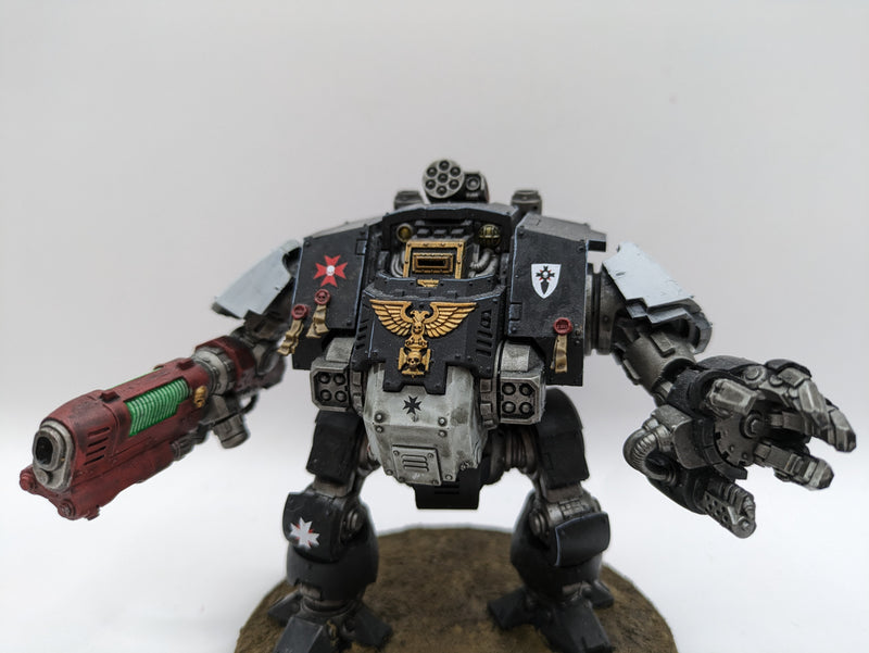 Warhammer 40k: Space Marine Black Templars Redemptor Dreadnought (AT232)