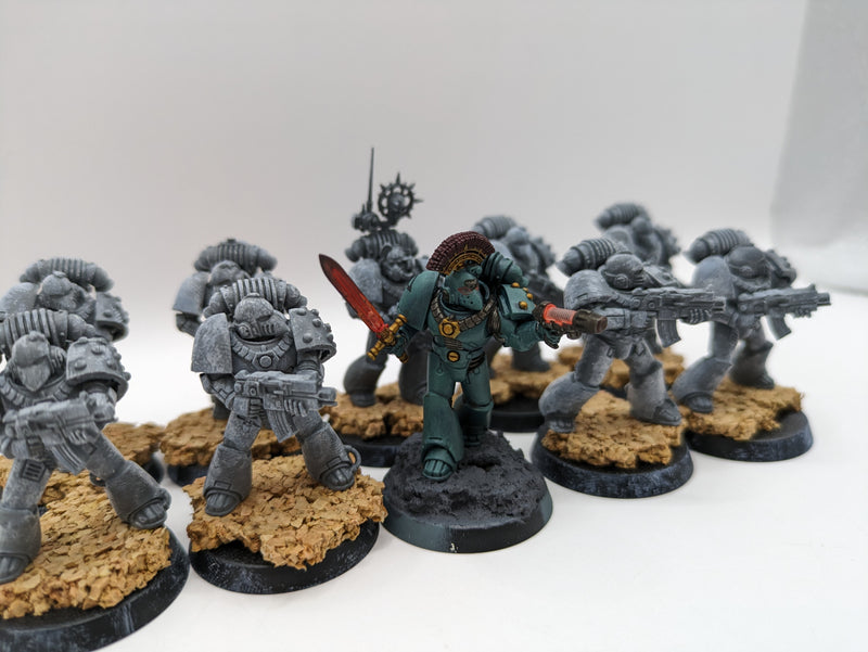 Warhammer 30/40k: Space Marine MKVI Marines (AZ082)