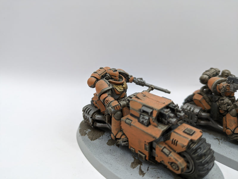 Warhammer 40K: Space Marines Outriders (AT077)