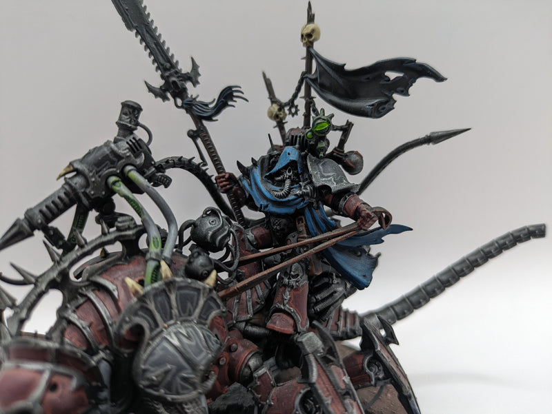 Warhammer 40k: Chaos Space Marines Lord Discordant (AD104)