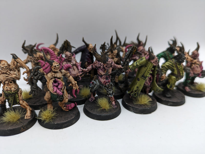 Warhammer 40k: Death Guard x15 Poxwalkers (AT216)